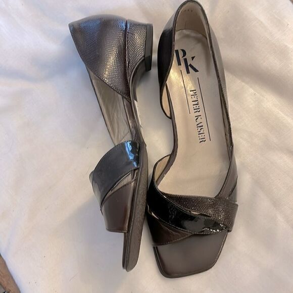 PETER KAISER PATENT OPEN TOE SHOES.  NEW - Picture 3 of 7
